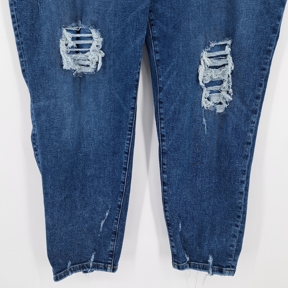 Lane Bryant Dark Wash Distressed Flex‎ Magic Waistband Mid Rise Boyfriend Jeans - Picture 3 of 10